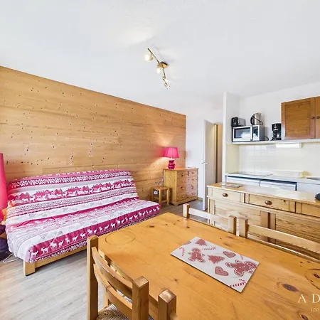 5 Pers Au Pied Des Pistes Avec Balcon, Parking Inclus - Fr-1-398-589 *